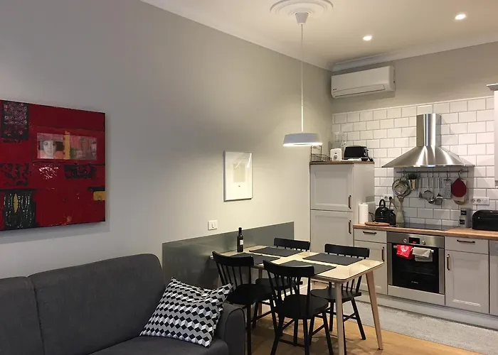 Apartma Forum I And Ii *