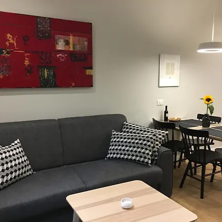 Apartment Forum I And Ii